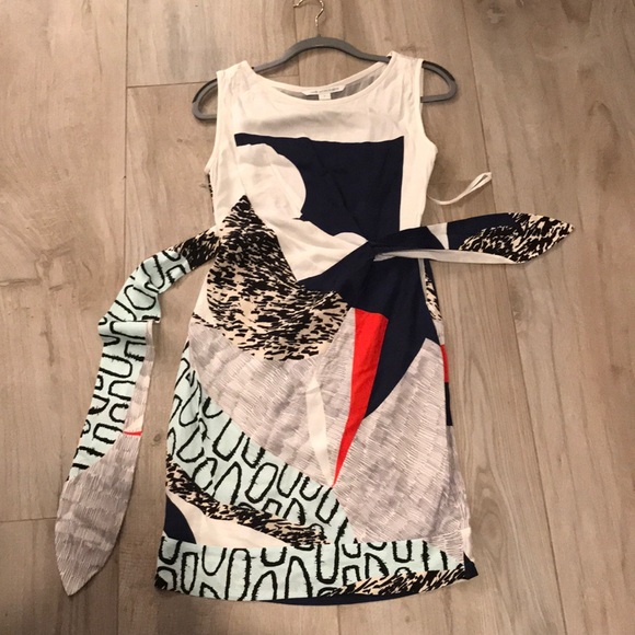 Diane Von Furstenberg Dresses & Skirts - Diane von Furstenberg Silk Knit Dress